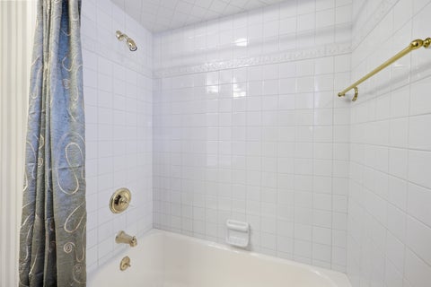 Tiny photo for 422 W Larkdale Lane W, Mount Prospect, IL 60056 (MLS # 12765887)