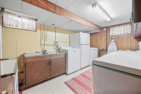 Tiny photo for 422 W Larkdale Lane W, Mount Prospect, IL 60056 (MLS # 12765887)