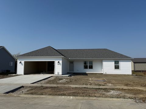 Photo of 501 Patterson Drive, Fisher, IL 61843 (MLS # 12441235) Photo of 501 Patterson Drive, Fisher, IL 61843 (MLS # 12441235)