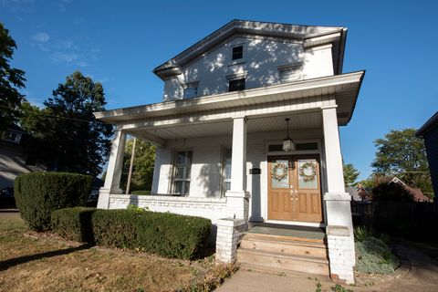Photo of 716 Locust Street, Sterling, IL 61081 (MLS # 12488903)
