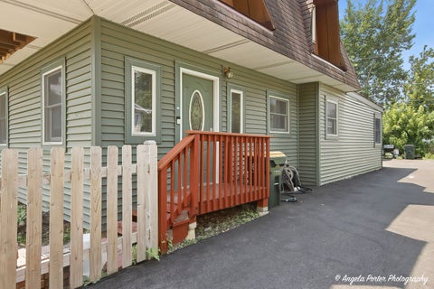 Photo of 42680 N Lake Drive, Antioch, IL 60002 (MLS # 12715466)