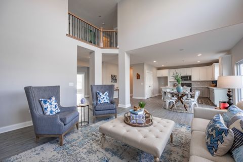 Tiny photo for 5916 Woody Creek Lane, Bettendorf, IA 52722 (MLS # 12619545)