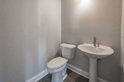 Tiny photo for 5916 Woody Creek Lane, Bettendorf, IA 52722 (MLS # 12619545)