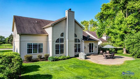 Tiny photo for 532 Nunda Trail, Crystal Lake, IL 60012 (MLS # 12370210)