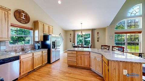 Tiny photo for 532 Nunda Trail, Crystal Lake, IL 60012 (MLS # 12370210)