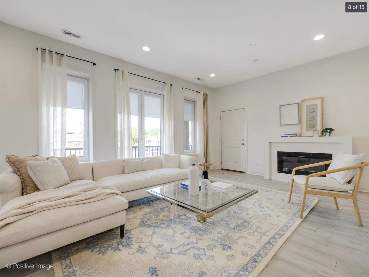 7353 W GRAND Avenue 1E