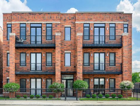 7353 W GRAND Avenue 1E Elmwood Park IL 60707