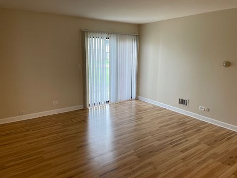 Tiny photo for 7373 Blackburn Avenue #104, Downers Grove, IL 60516 (MLS # 12619512)