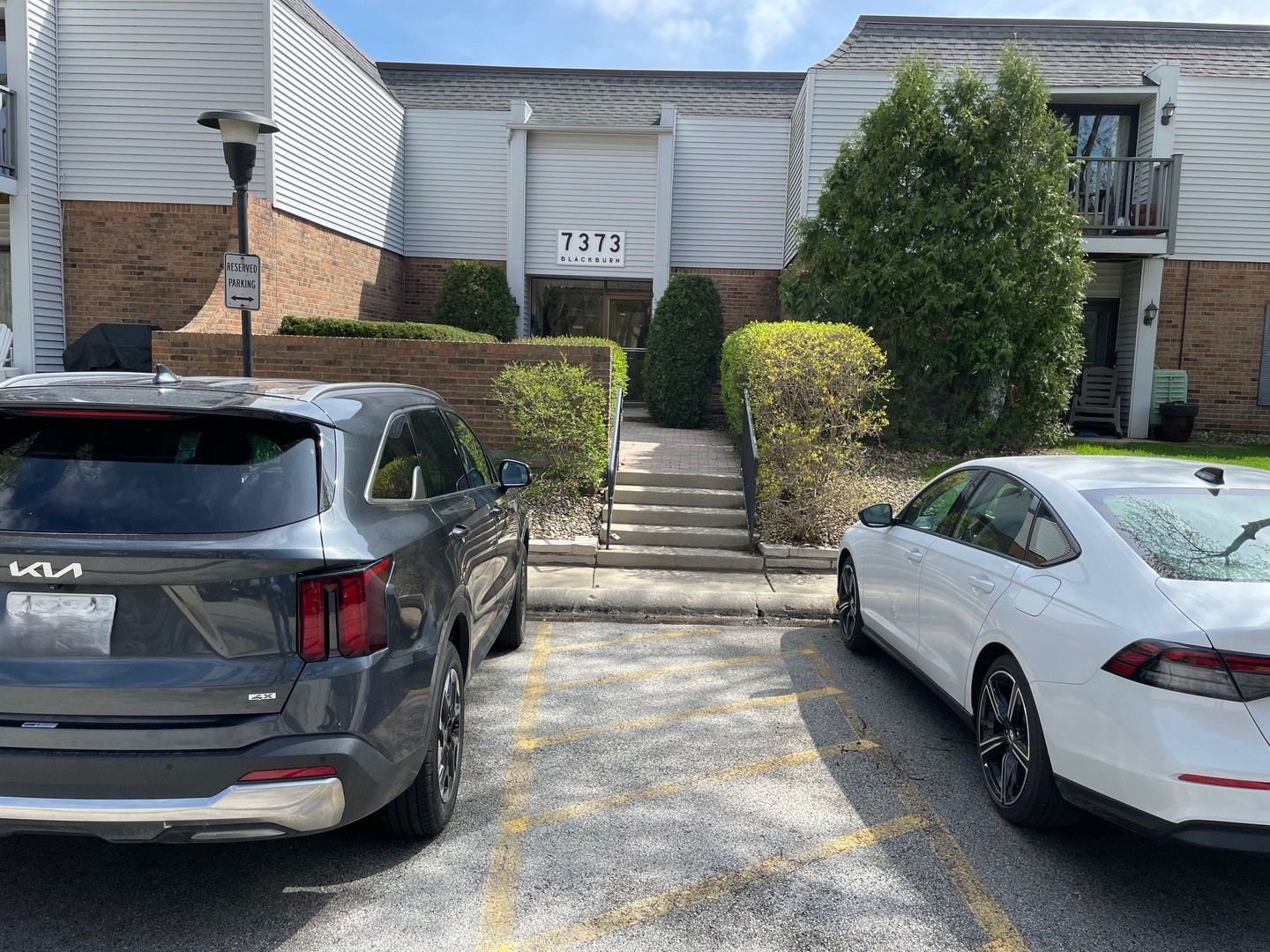 7373 Blackburn Avenue 104