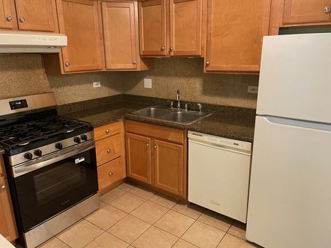 Tiny photo for 7373 Blackburn Avenue #104, Downers Grove, IL 60516 (MLS # 12619512)