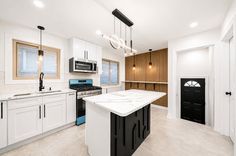 Tiny photo for 2905 W 102nd Place, Chicago, IL 60655 (MLS # 12758987)