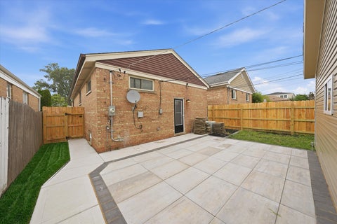 Tiny photo for 2905 W 102nd Place, Chicago, IL 60655 (MLS # 12758987)