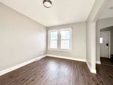 Tiny photo for 10921 S Avenue H, Chicago, IL 60617 (MLS # 12617013)