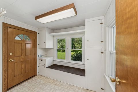 Tiny photo for 456 Grove Street, Wood Dale, IL 60191 (MLS # 12412386)