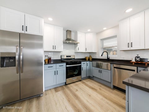 Tiny photo for 1701 N Sayre Avenue, Chicago, IL 60707 (MLS # 12681842)