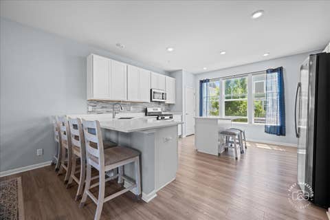 Tiny photo for 2342 Southwind Boulevard, South Elgin, IL 60177 (MLS # 12672309)