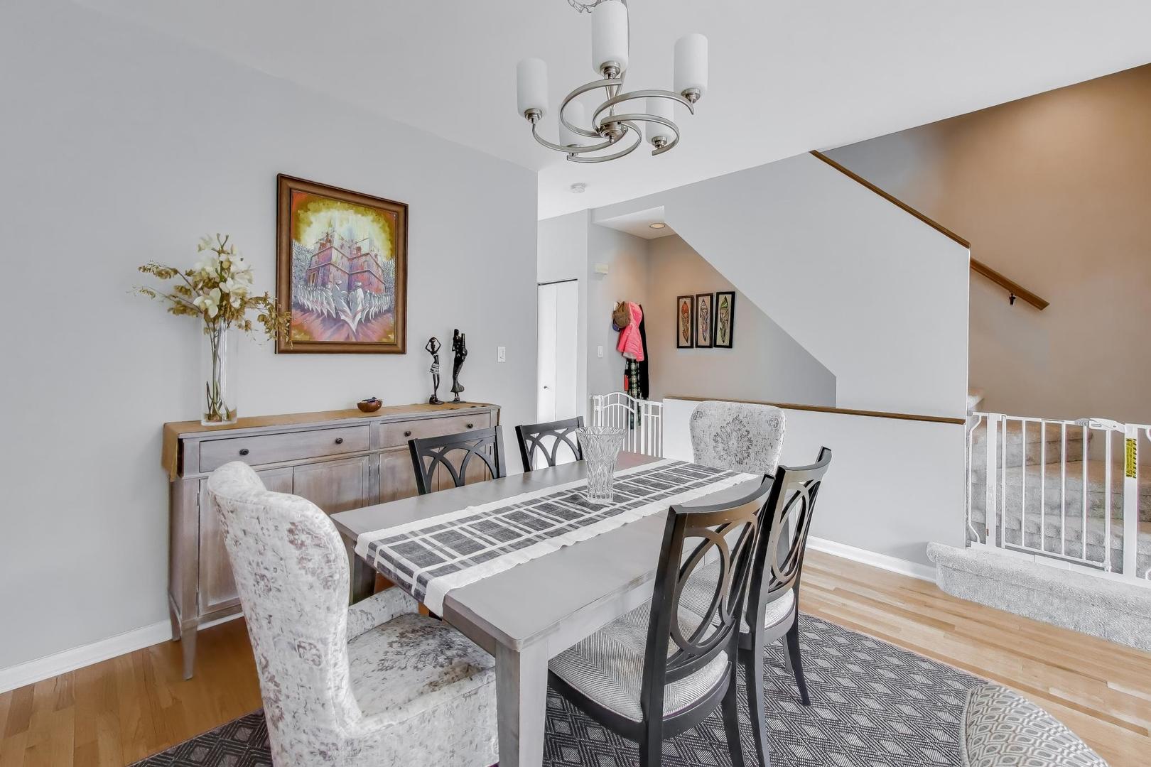 2502 N Bosworth Avenue