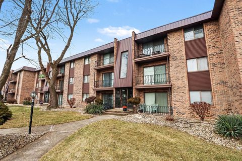 Tiny photo for 3018 Bernice Road #205, Lansing, IL 60438 (MLS # 12543513)