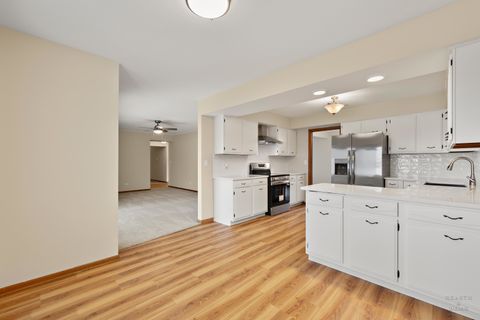 Tiny photo for 10817 Bonnie Brae Road, Huntley, IL 60142 (MLS # 12634032)