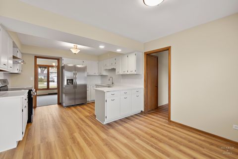 Tiny photo for 10817 Bonnie Brae Road, Huntley, IL 60142 (MLS # 12634032)