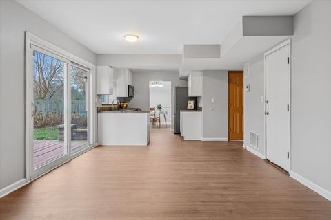 Tiny photo for 3131 Portland Court, Aurora, IL 60504 (MLS # 12503936)