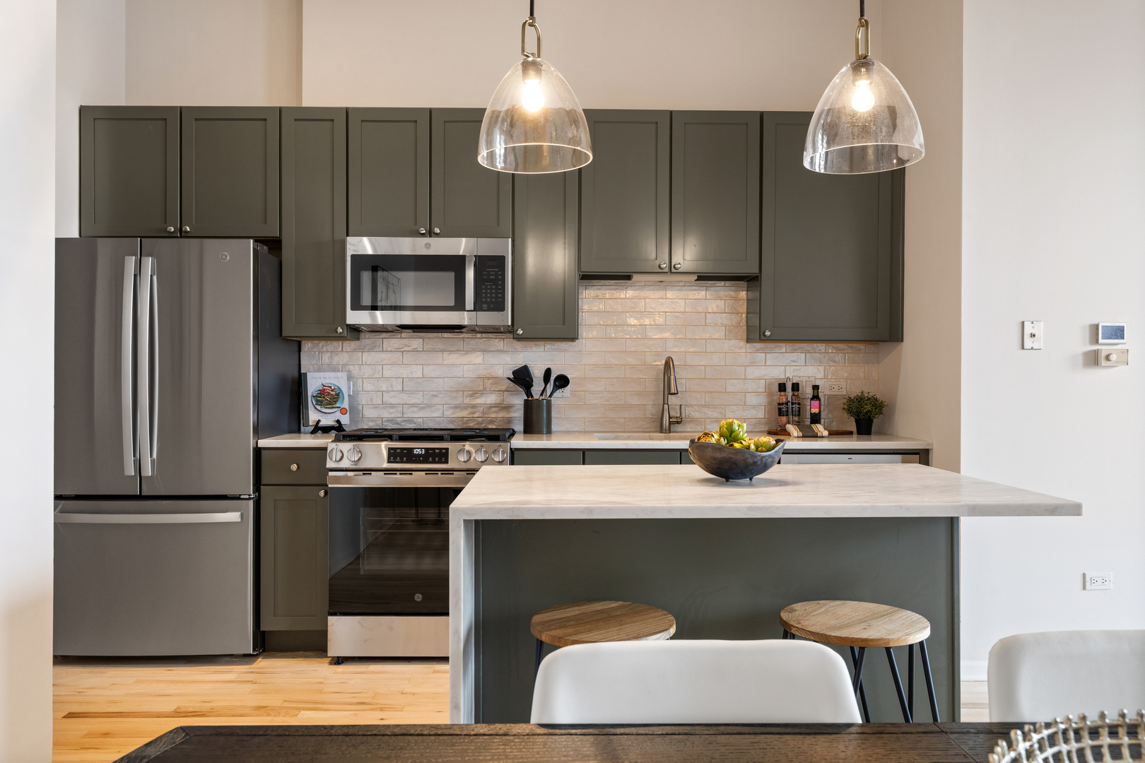 758 N Larrabee Street 603