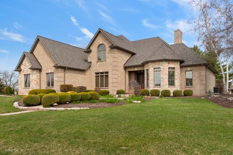 Photo of 605 Independence Avenue, Sycamore, IL 60178 (MLS # 12615322)