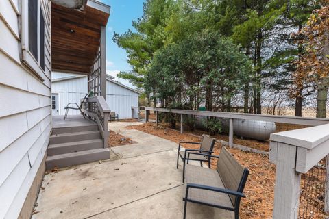 Tiny photo for 9993 Us Highway 150, Bloomington, IL 61705 (MLS # 12519176)