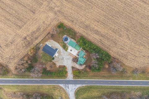 Tiny photo for 9993 Us Highway 150, Bloomington, IL 61705 (MLS # 12519176)