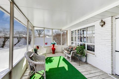 Tiny photo for 16827 Parkside Avenue, South Holland, IL 60473 (MLS # 12621509)