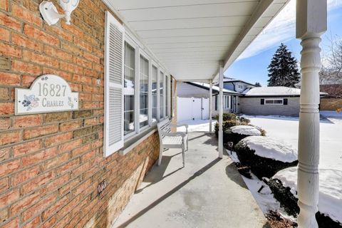 Tiny photo for 16827 Parkside Avenue, South Holland, IL 60473 (MLS # 12621509)