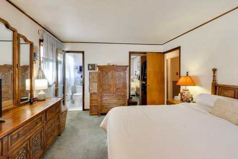 Tiny photo for 16827 Parkside Avenue, South Holland, IL 60473 (MLS # 12621509)