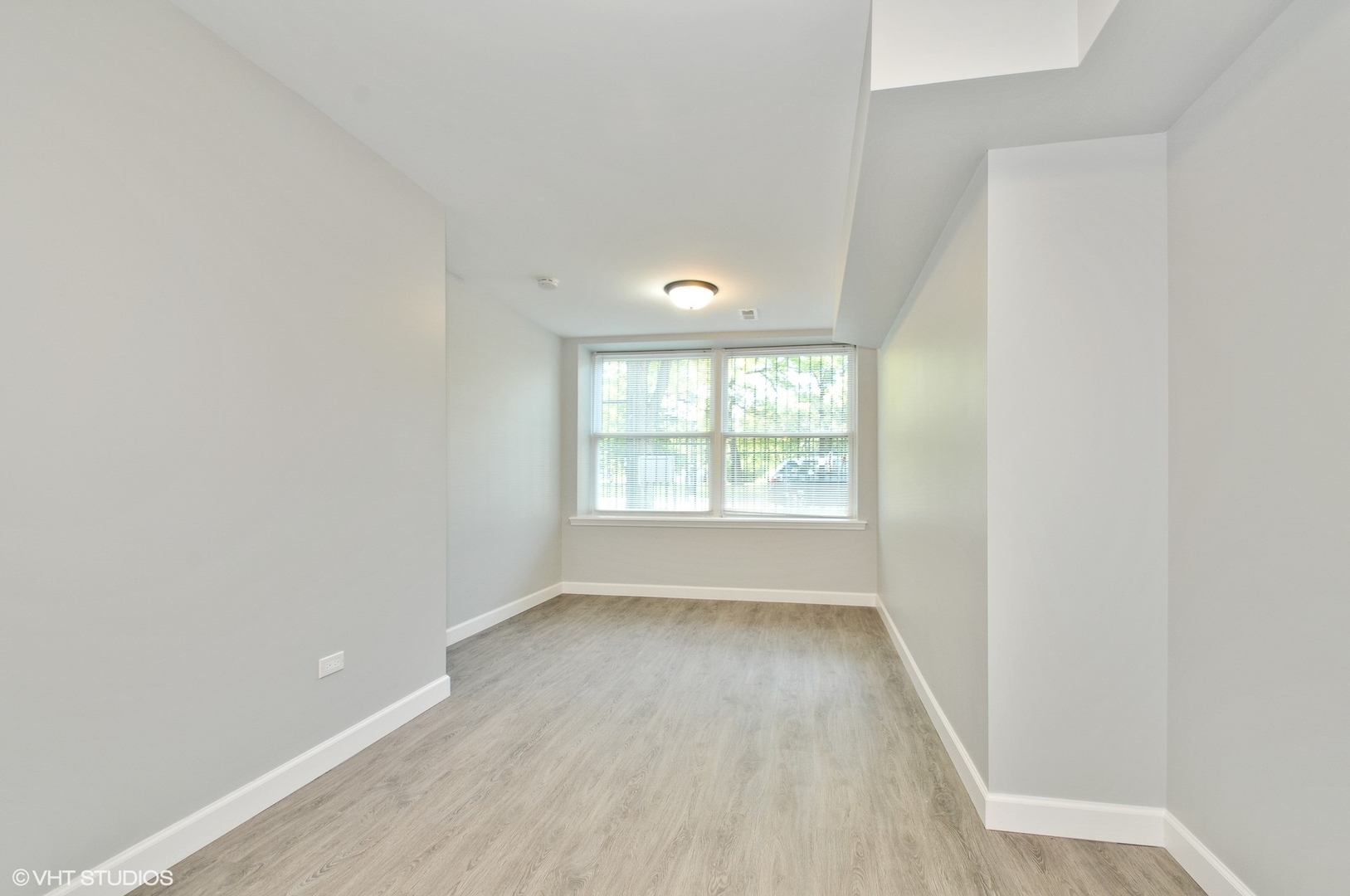 3544 W Douglas Boulevard