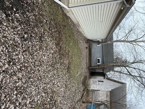 Tiny photo for 316 W Henry Street, Pontiac, IL 61764 (MLS # 12547952)