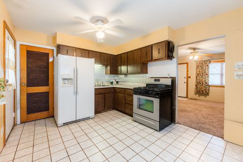 Tiny photo for 204 Hampdon Court, Bolingbrook, IL 60440 (MLS # 12521242)