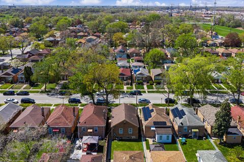 Tiny photo for 14223 S Wallace Avenue, Riverdale, IL 60827 (MLS # 12626708)