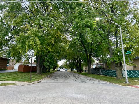 Tiny photo for 12026 S Kildare Avenue #16, Alsip, IL 60803 (MLS # 12529242)