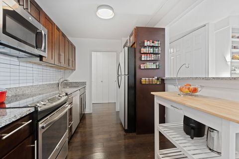 Tiny photo for 1555 N Sandburg Terrace #607K, Chicago, IL 60610 (MLS # 12498101)