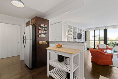 Tiny photo for 1555 N Sandburg Terrace #607K, Chicago, IL 60610 (MLS # 12498101)