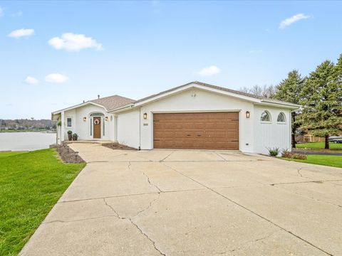 Photo of 847 Breckenboro Road, Davis, IL 61019 (MLS # 12620429)