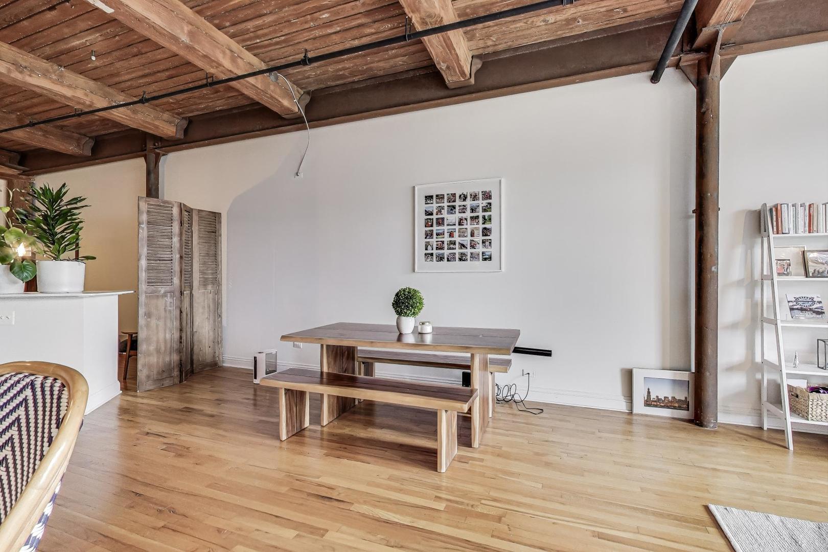1000 W WASHINGTON Boulevard 342