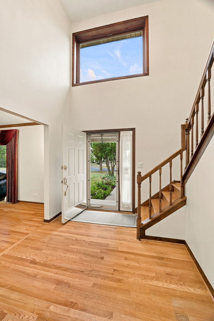 1011 E Amberwood Circle