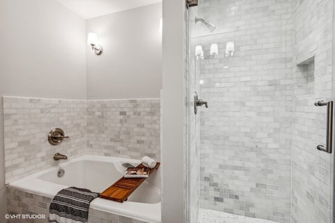 Tiny photo for 2715 N Janssen Avenue, Chicago, IL 60614 (MLS # 12771288)