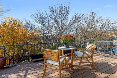 Tiny photo for 2715 N Janssen Avenue, Chicago, IL 60614 (MLS # 12771288)