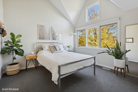 Tiny photo for 2715 N Janssen Avenue, Chicago, IL 60614 (MLS # 12771288)