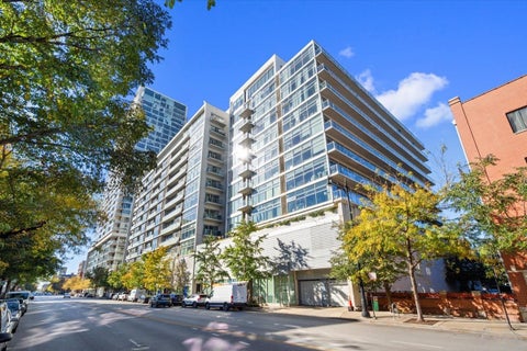 Photo of 1620 S Michigan Avenue #1217, Chicago, IL 60616 (MLS # 12791324)