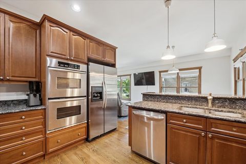 Tiny photo for 532 Wesley Avenue #WEST, Evanston, IL 60202 (MLS # 12492799)