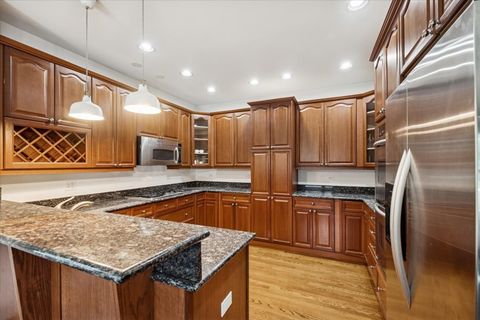 Tiny photo for 532 Wesley Avenue #WEST, Evanston, IL 60202 (MLS # 12492799)