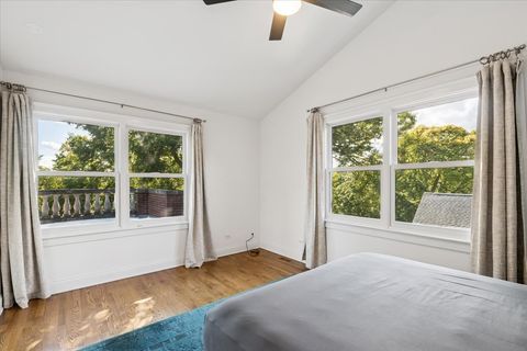 Tiny photo for 532 Wesley Avenue #WEST, Evanston, IL 60202 (MLS # 12492799)