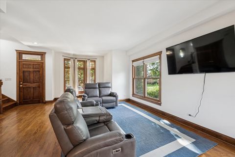 Tiny photo for 532 Wesley Avenue #WEST, Evanston, IL 60202 (MLS # 12492799)